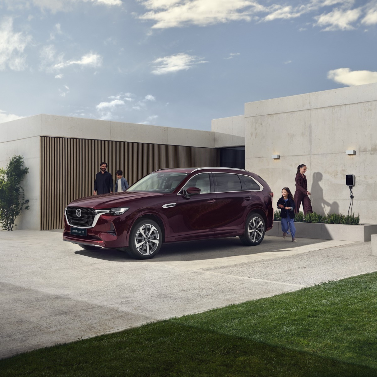 2025 CX 80 Campaign 1200X1200 2