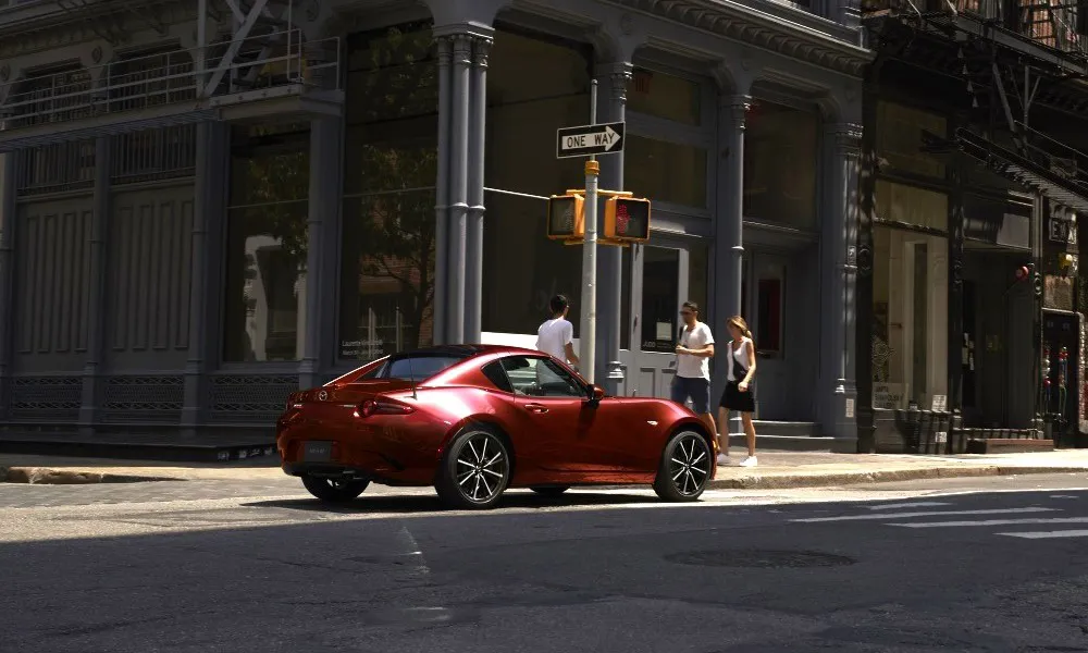 2023 Mx 5 Rf Ipm7 Designed To Move You