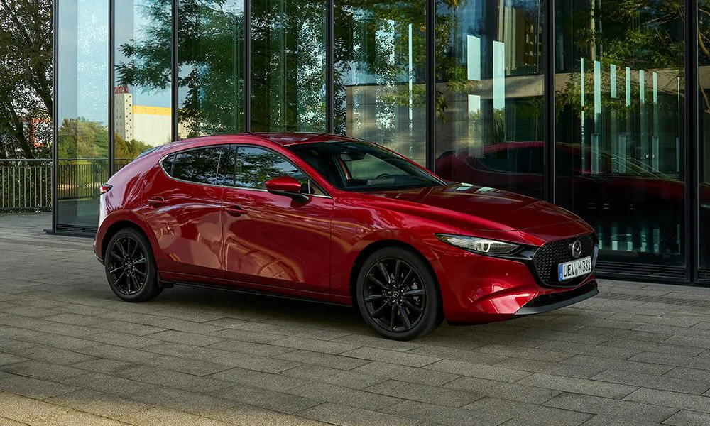 Mazda3 1000X600r